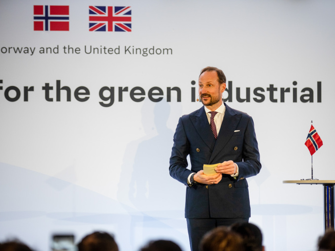 Crown Prince Haakon speaking at the opening of the London business conference “A Strong Partnership for the Green Industrial Transition”. Photo: Nina Rangoy / NTB